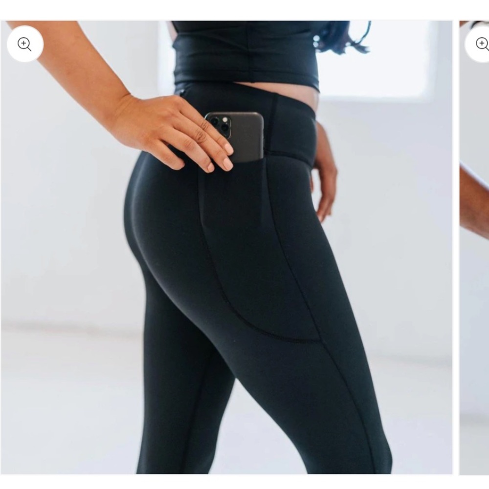 Black leggings with pockets